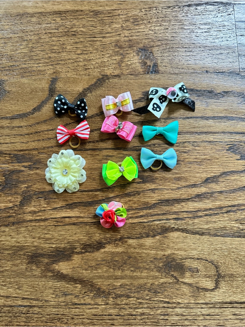 10 Assorted Bow Hair Cute topknot/ponytails - Multicolor